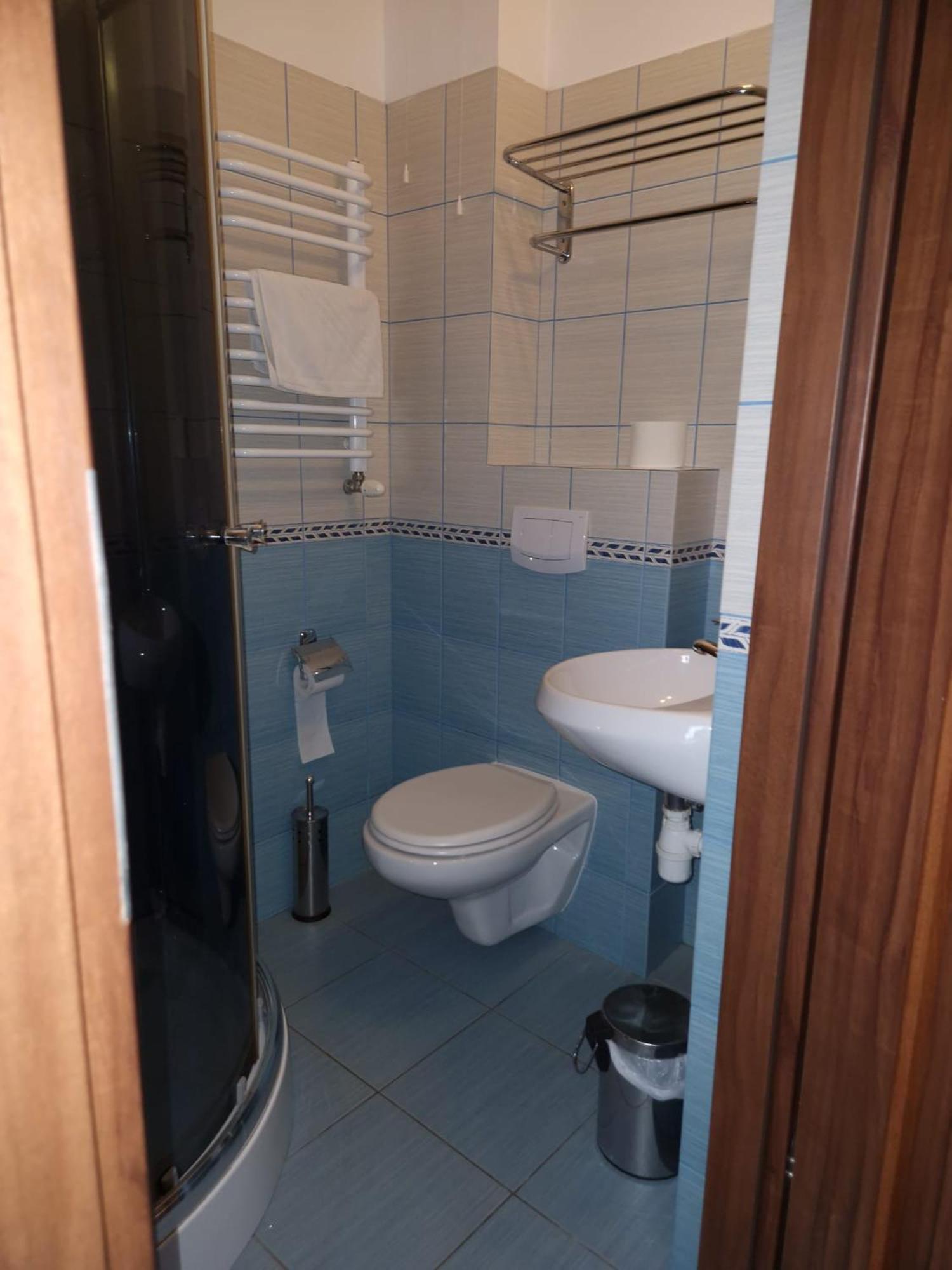 Gosciniec Ustrzycki Hotel Ustrzyki Dolne Bagian luar foto